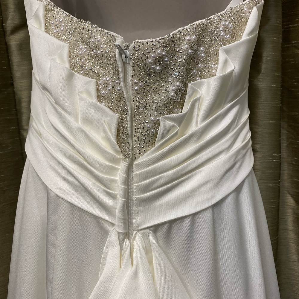 Wedding Dress New with tags Sz 2 - Picture 2 of 10